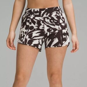 Lululemon Hotty Hot High Rise Shorts 4” Size 12
